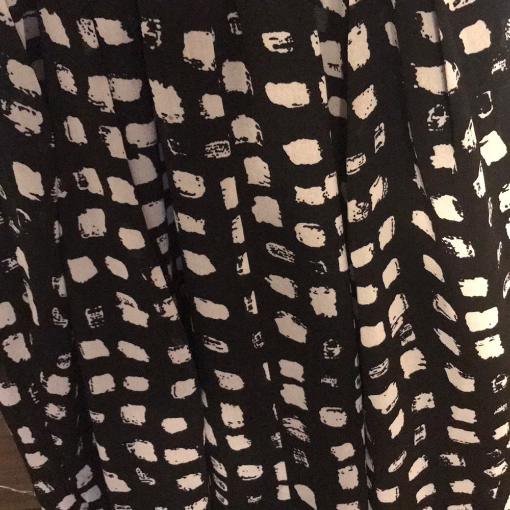 Dress 👗 - Picture 3 of 4